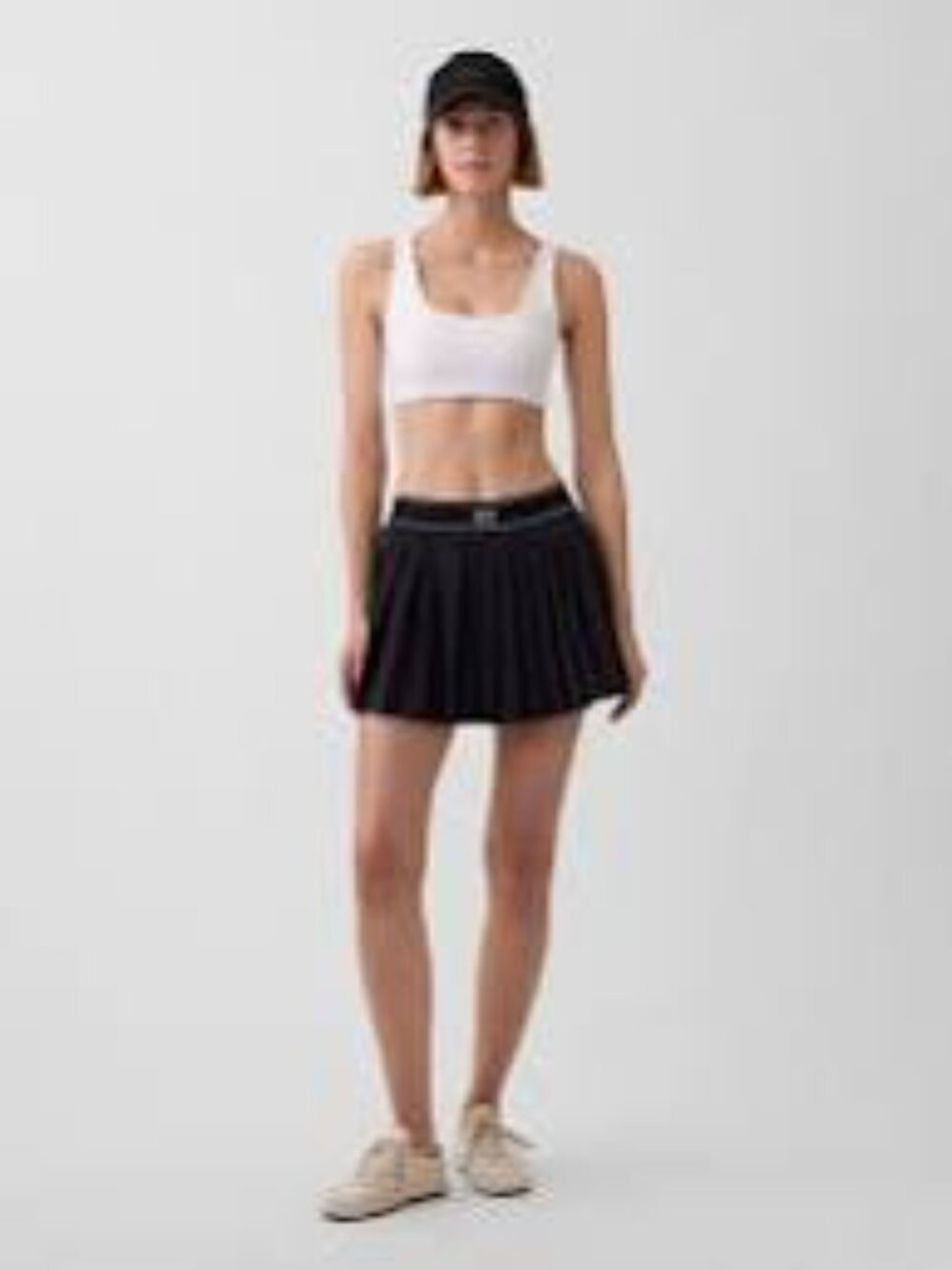 GAP Fit Black Pleated exercise or tennis skirt